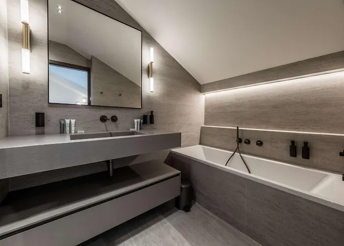 Aux Pieds A Avec Cheminee, Parking, Wi-fi Pour 9 Personnes - Fr-1-631-222 Lejlighed Courchevel