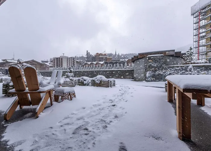 Aux Pieds A Avec Cheminee, Parking, Wi-fi Pour 9 Personnes - Fr-1-631-222 Lejlighed *