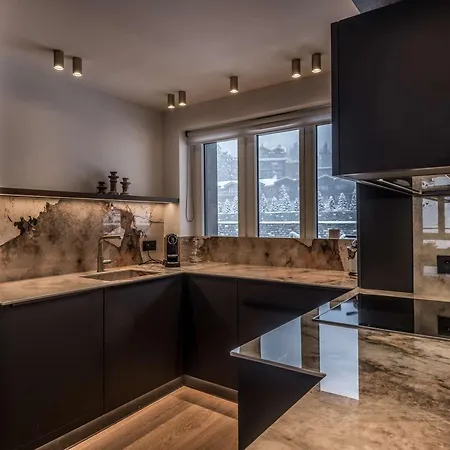 Appartamento Aux Pieds à Avec Cheminée, Parking, Wi-fi Pour 9 Personnes - Fr-1-631-222 *